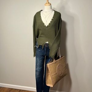 Buckle sweater